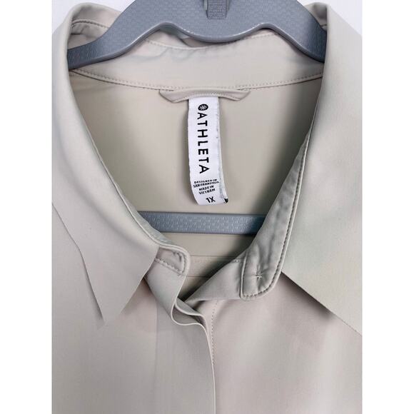 Athleta Urbanite Stretch Button Down Long Sleeve Top Gray Size 1X - Picture 11 of 11